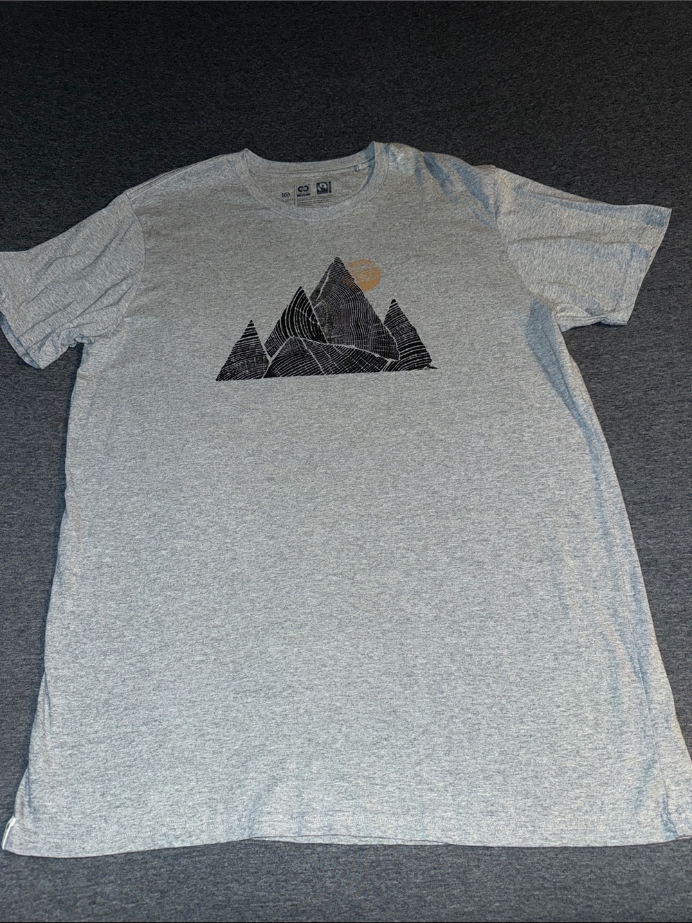 Men's Heather Gray Mountain Graphic Short Sleeve Tee